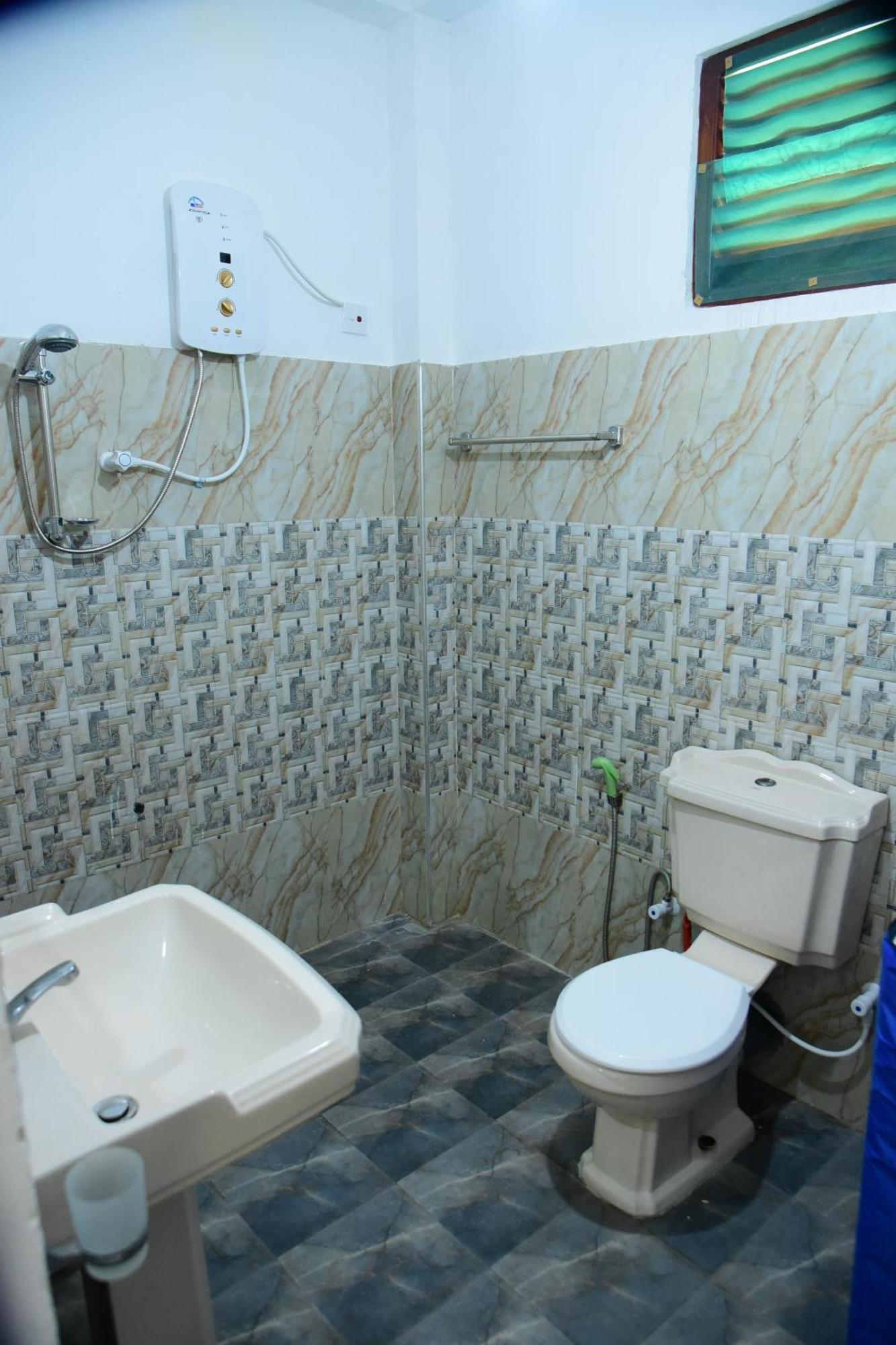 Sun Ground Villa Hikkaduwa Ngoại thất bức ảnh